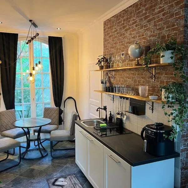 Zentrumsnahes Apartment mit Terrasse und Parkplatz, hotel en Hannover