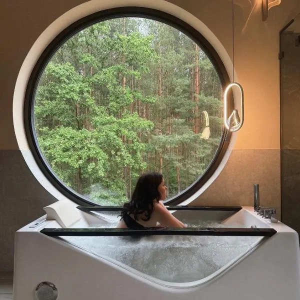 Usłysz ciszę - znajdź Ciszyca - Leśne SPA - Sauna & Jacuzzi - Prywatnie - Bez limitu, hotel v destinaci Ponurzyca