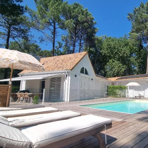 Les Chalets du Golf de Biscarrosse, hotel in Biscarrosse
