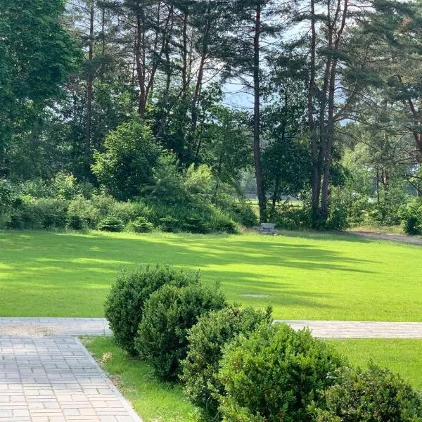 Galeria PRL, hotel v destinaci Borne Sulinowo