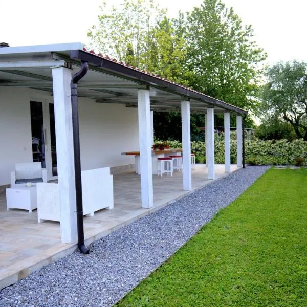 Oasi di Leda, hotel Calcinaiában