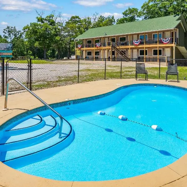 Trailhead Lodge, hotel u gradu Eureka Springs