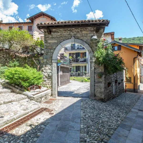 Da Mara Lago Di Como, hotell i Sormano