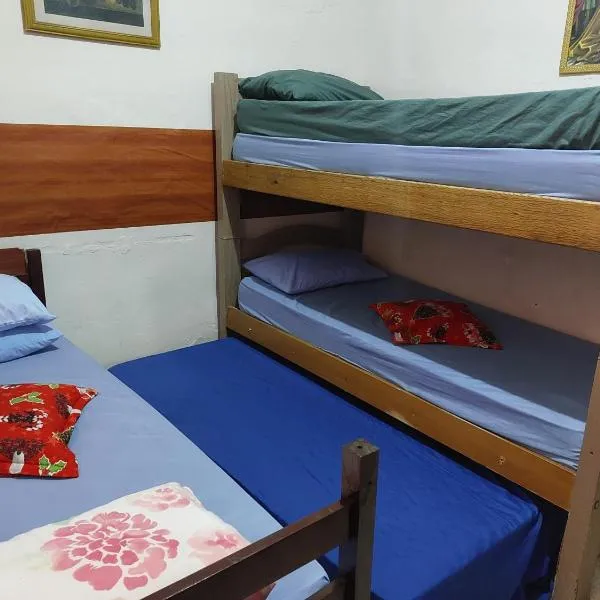 Casa em Aparecida para quatro pessoas próximo ao santuário nacional, hotel v mestu Aparecida