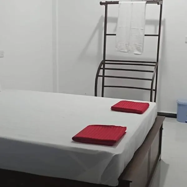 Sivas friendly guest house, khách sạn ở Nilaveli