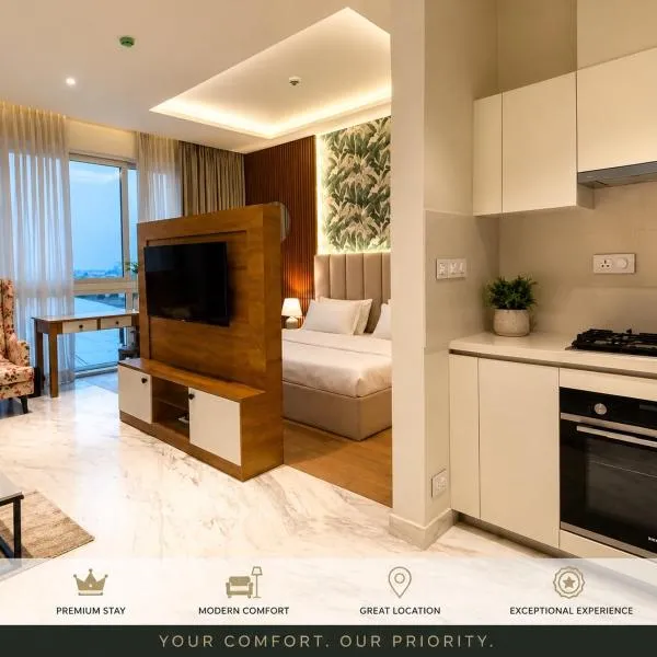 Luxury Stay at Leela Residences Near Manyata & Airport، فندق في بانغالور