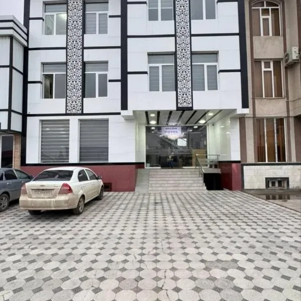 Qizilqum Hotel، فندق في Karmana