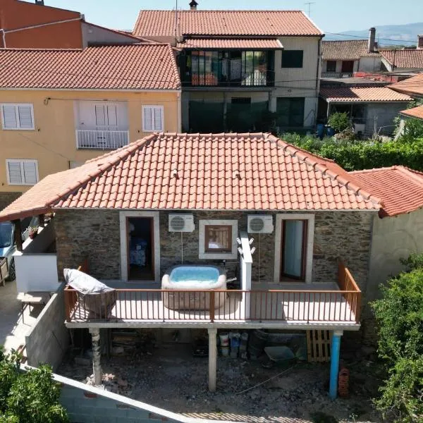A casa do Avô Cruzes, hotel sa Cerejais