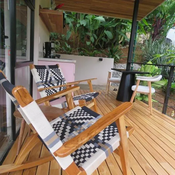 Ruca Lodge - Boutique Jungle Villas near Uvita, hotel i Uvita
