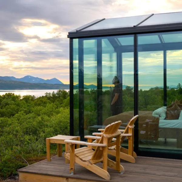 WonderInn Arctic, hotel v destinácii Utstrand