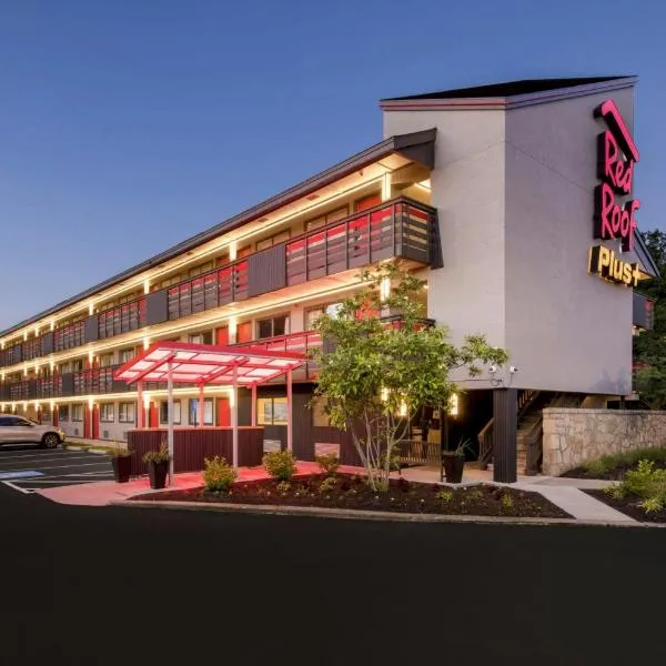 Red Roof Inn PLUS+ Columbus-Ohio State University OSU – hotel w mieście Columbus