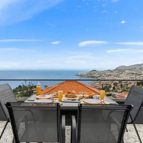 Casa Afonso Bay Views & Outdoor Living, hotel ve Funchalu