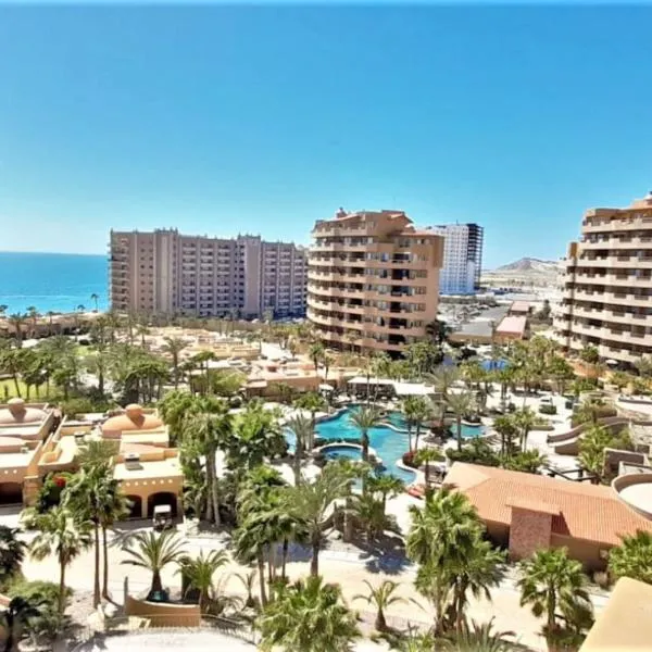 Bella Sirena 601-B -Stylish Condo in Oceanfront Resort, hotelli kohteessa Puerto Peñasco