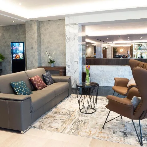 Crowne Plaza London - Kingston by IHG, hotel din Kingston upon Thames