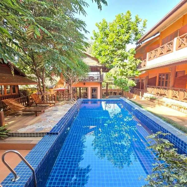 Baan Yung Hill Resort, hotelli kohteessa Ban Pa Sang