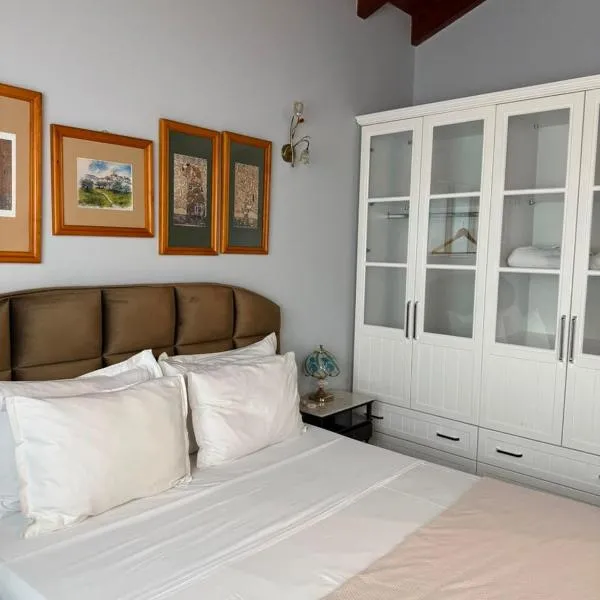 Blerina Farm House, hôtel à Laknas