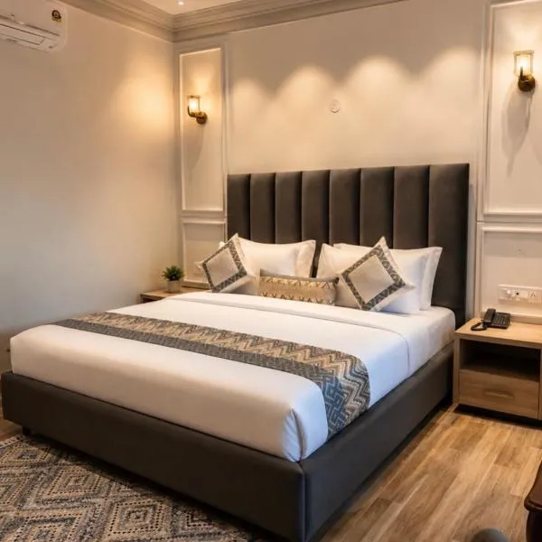 Khanna में, होटल Elegance Regency