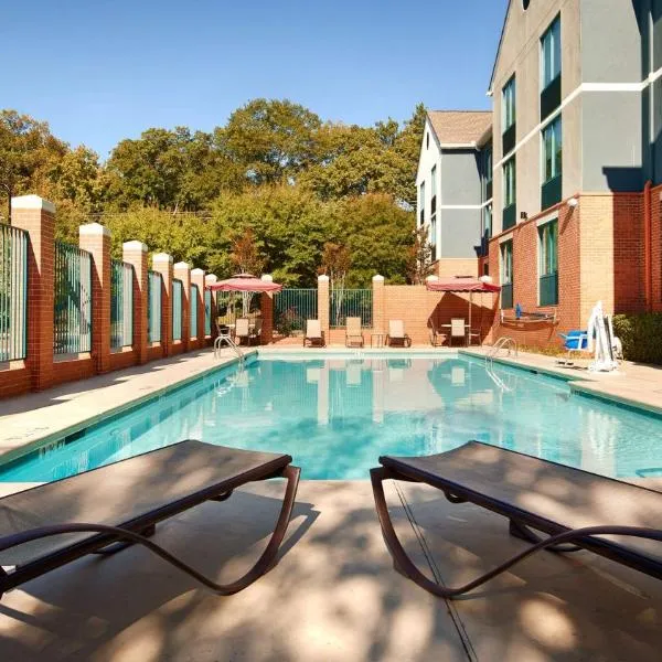 Best Western Plus Roswell/Alpharetta, hotel v destinaci Roswell