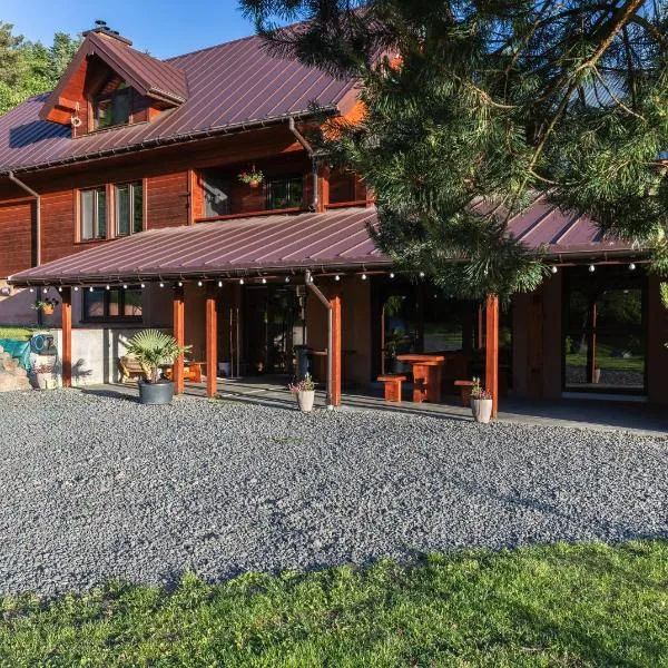 Dom Gościnny Nasza Góra، فندق في Szymbark
