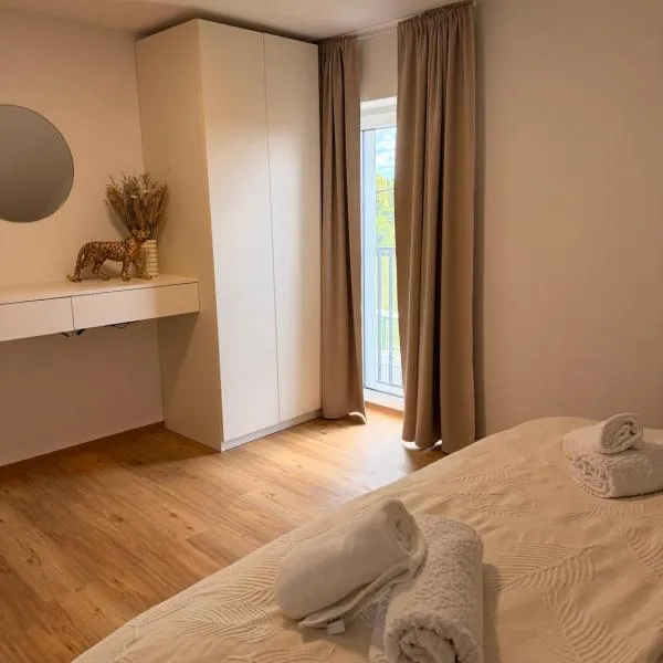 Semič में, होटल Apartma Julia