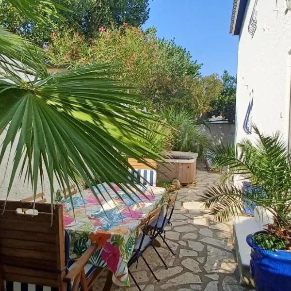 Appartement Jardin et Spa、ヴァルラ・プラージュのホテル