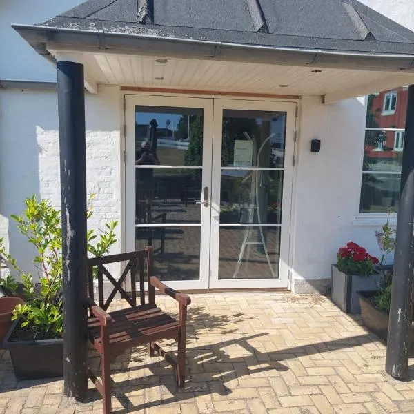 Tversted Strandkro, hotel a Bindslev