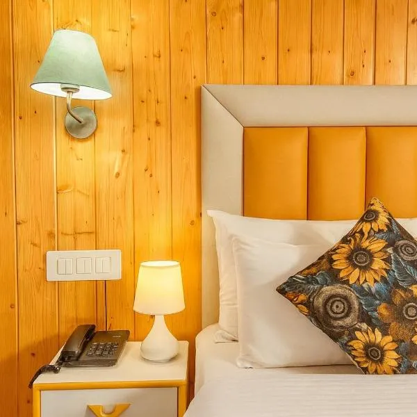 The Ganga lodge, Manali - Affordable Luxury Stay Near Mall Road Manali photo 2