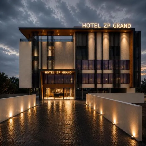 Bhilai에 위치한 호텔 Hotel ZP Grand