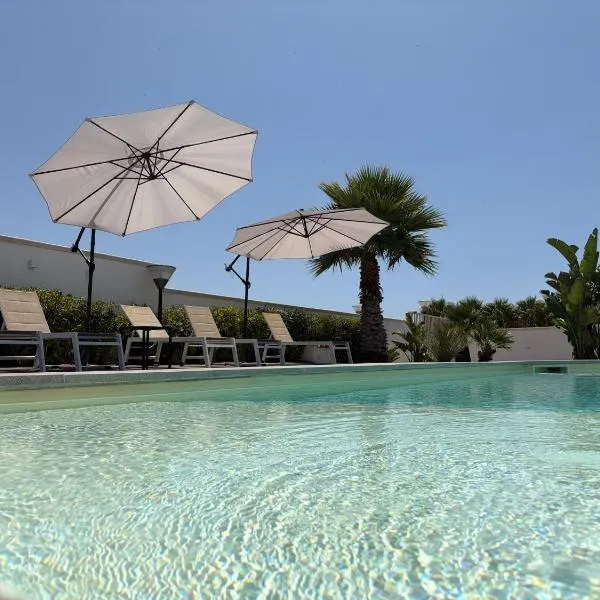 CASADELMAR beach garden relax, hotel v mestu San Leone