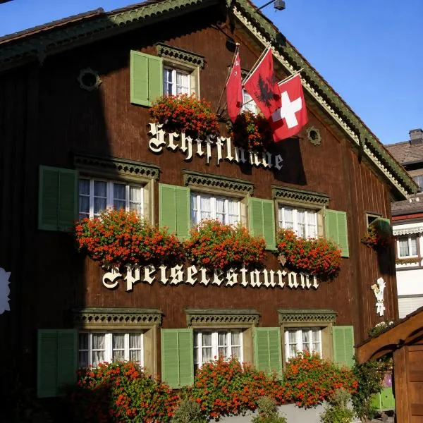 Schifflände Zimmer & Apartments, viešbutis mieste Einzydelnas