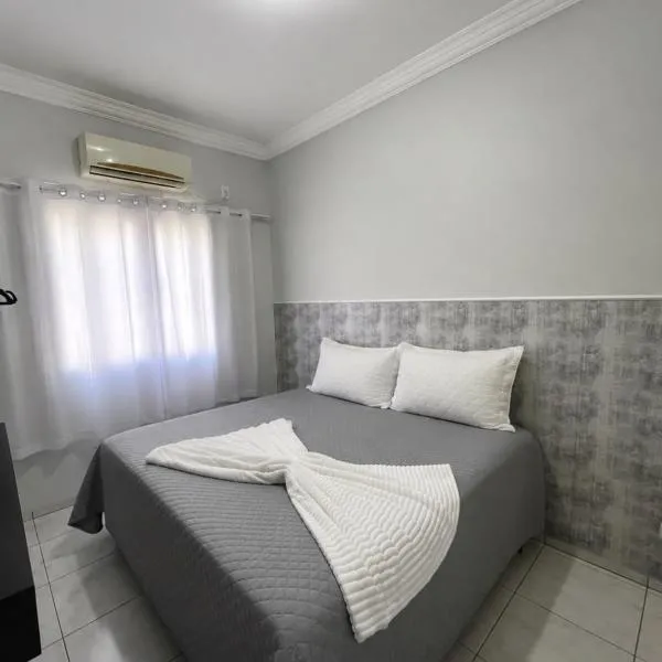 Flat Centro 301, hotel in Tangara da Serra