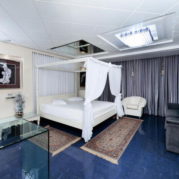 Golden Motel pernoite onde o conforto encontra o momento perfeito