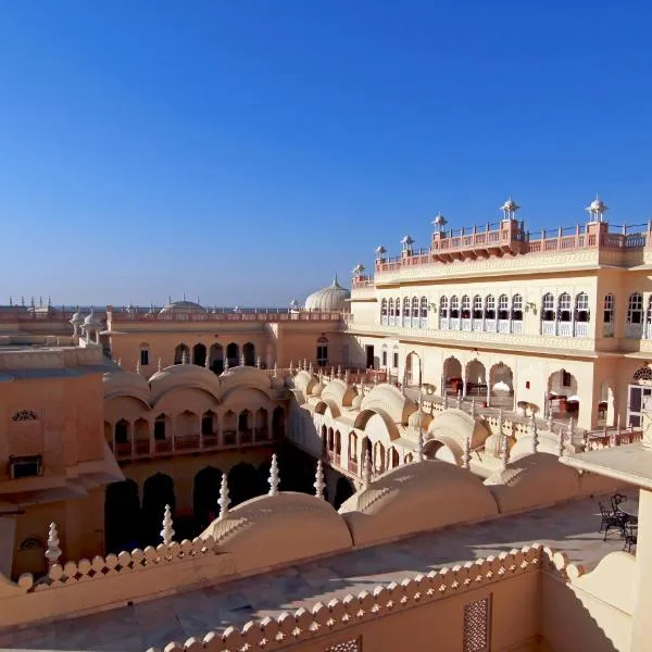 Alsisar Mahal- Heritage Hotel, hotel v destinaci Alsīsar