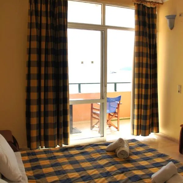 messonghi bay, hotel sa Mesongi