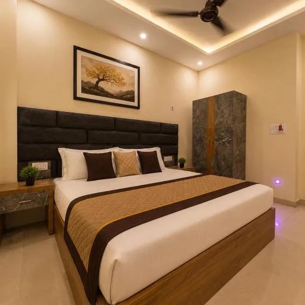 Ayodhya में, होटल Hotel Rajlaxmi Palace, Unit of Hi Hospitality Group