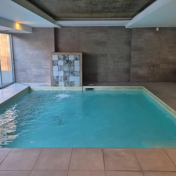 Gran Hotel Dakar, отель в городе Мендоса
