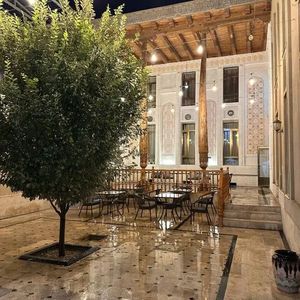 Orom Hotel & Terrace, hotel u gradu 'Buhara'