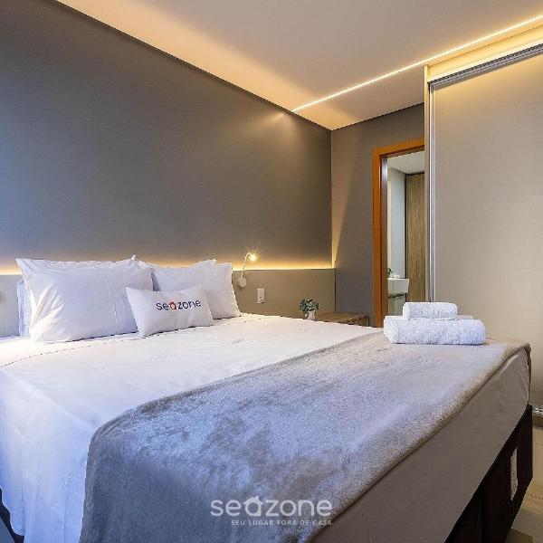 Studio em Cond. c/ Piscina e Varanda LHG0506