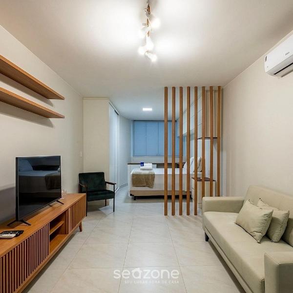 Studio em Cond. c/ Terraço no Sudoeste CLS0119
