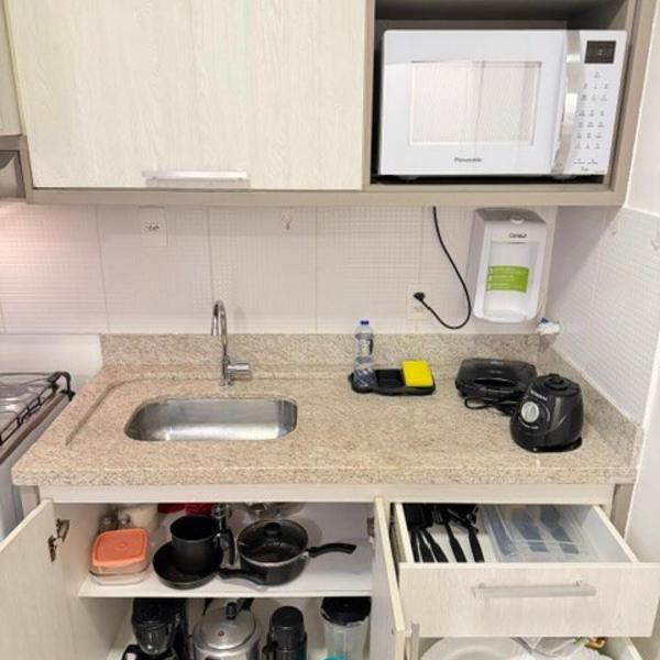 Flat Completo, Novo e Com Piscina Linda - Foto 3