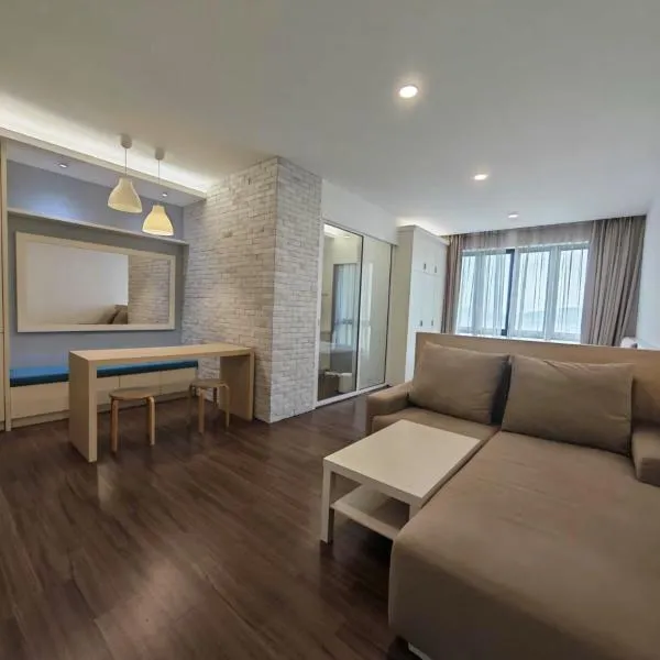 Embayu Damansara West by qphome, hotel a Shah Alam