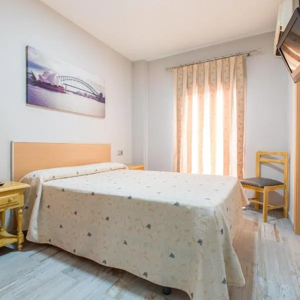Olympia Ronda Hostel, hotel v destinácii El Puig