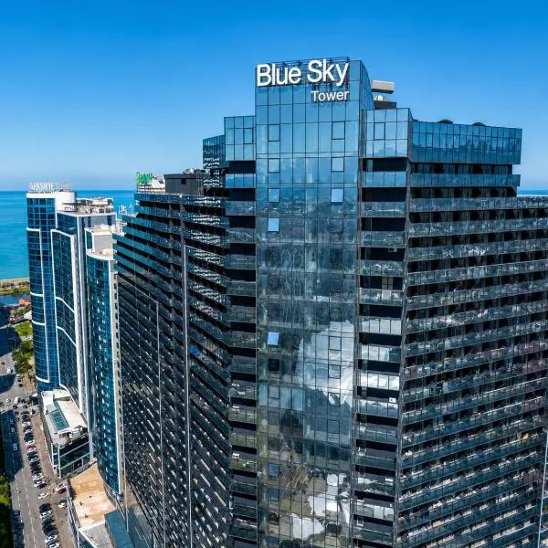 Blue Sky Apartments, hotel Batumiban