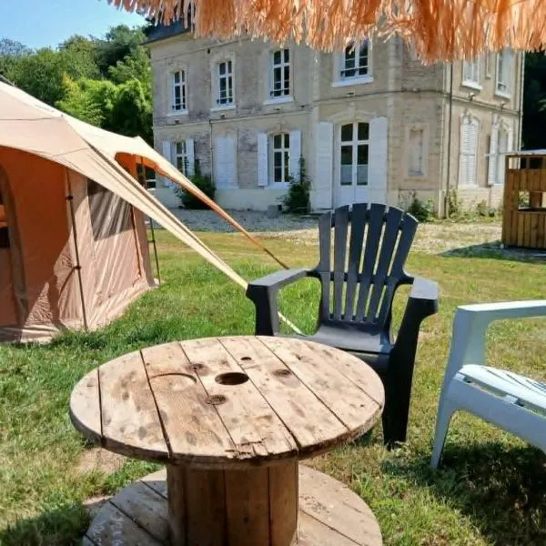 tente au chateau baie de somme, hotel a Mons-Boubert