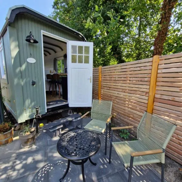 Tiny House dat Lüttje - Glamping im Bauwagen an der Elbe, hotel di Bleckede