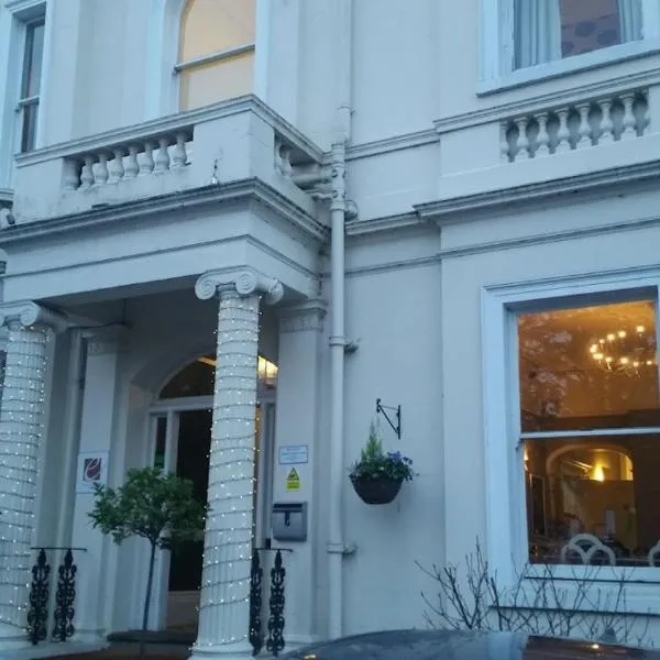 Episode Hotel, hotel sa Leamington Spa