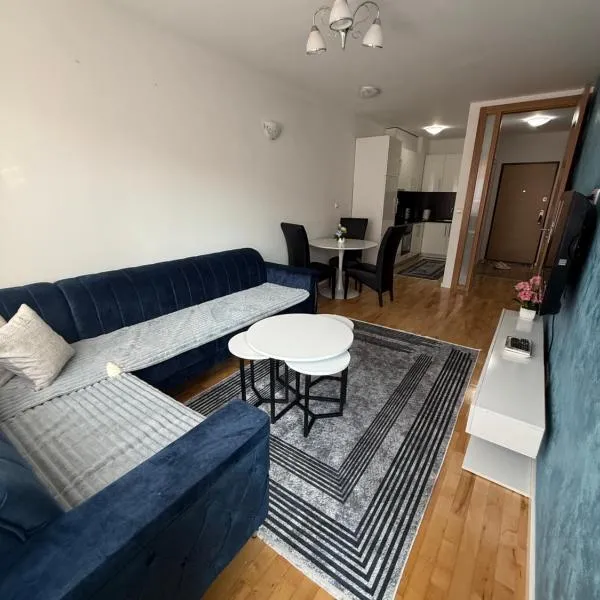 Daky Home 3 near Airport,tram and City Center, Hotel in Sarajevo