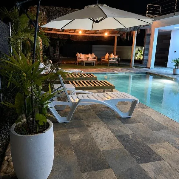 Apart Entre Playas - 5 pax, 4 min de la playa, hotel a Las Galeras