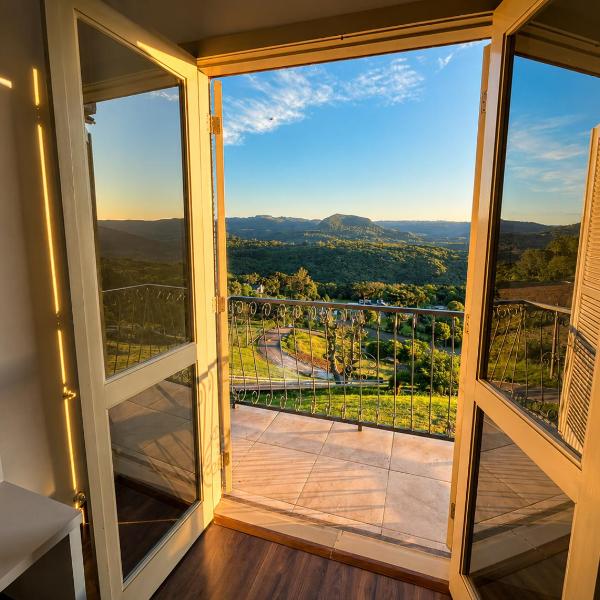 Vista incrível em Gramado - Encantos Linha Bonita