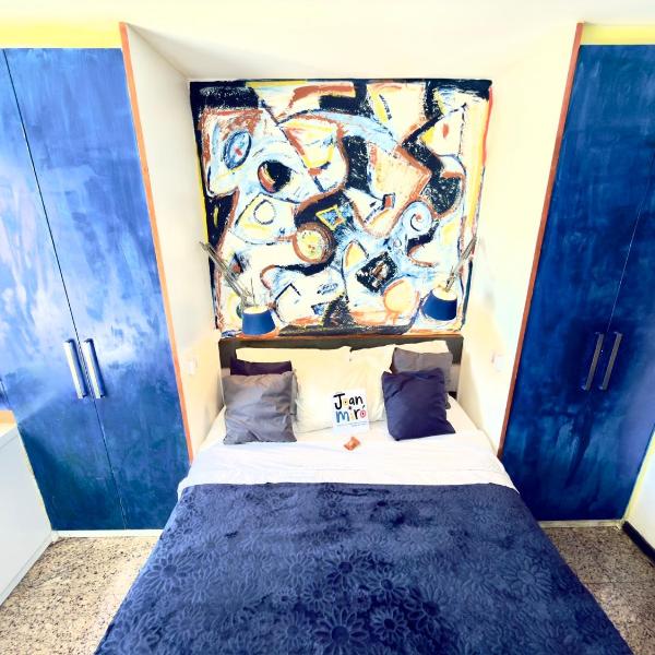 Apto JOAN MIRÓ Se sinta dentro de uma obra de arte 5 min da Esplanada dos Ministérios Condomínio LIFE RESORT Cortesia a caixa de mimos no dia do seu checkin - Foto 2